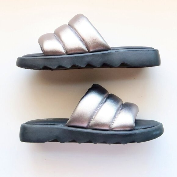 COUGAR Julep Silver Metallic Leather Water-repellent Puffy Slide Flat Sandals - Picture 12 of 16
